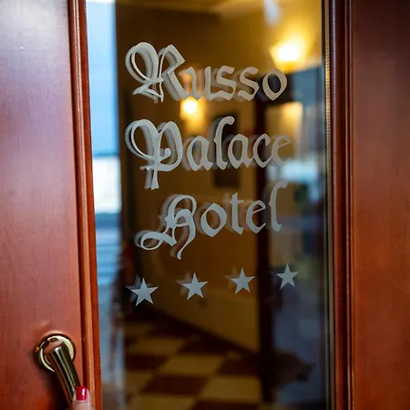 Russo Palace Готель