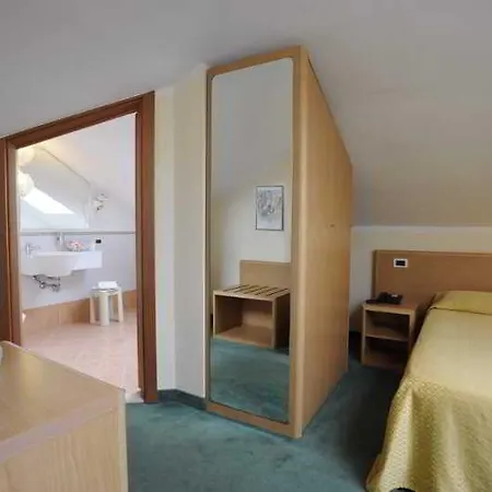 روسو بالاس 4* البندقية-ليدو