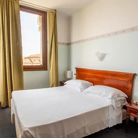 Russo Palace 4*