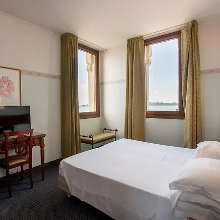 فندق روسو بالاس البندقية-ليدو