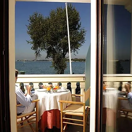 Russo Palace