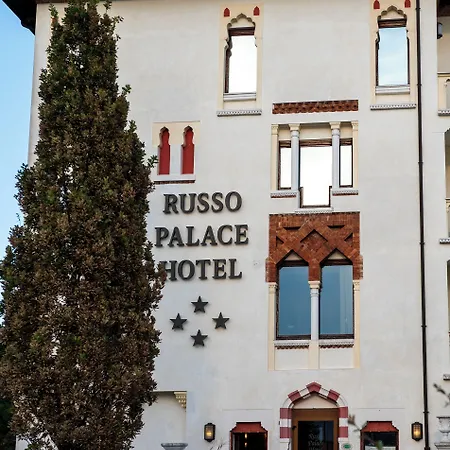 Russo Palace