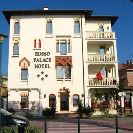 Hotel Russo Palace 4*