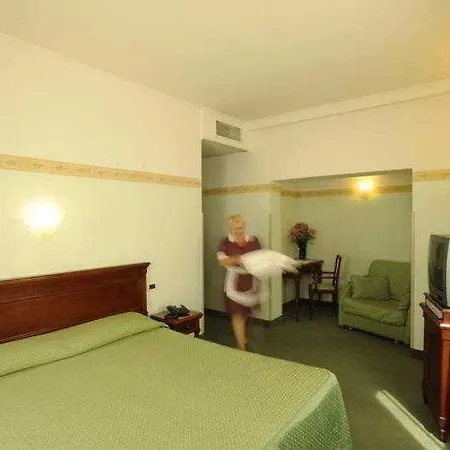 Russo Palace Ξενοδοχείο 4*