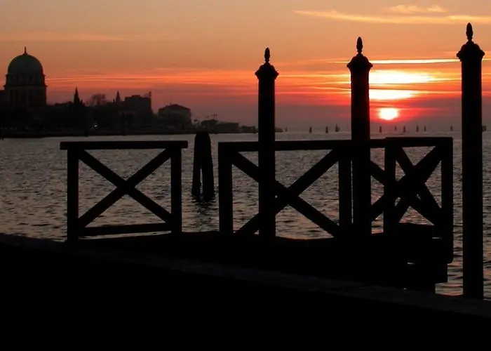 Отель Russo Palace 4*