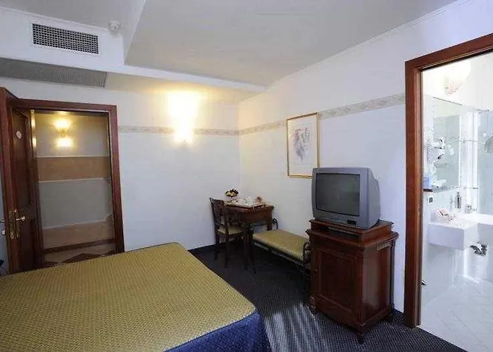 Отель Russo Palace 4*