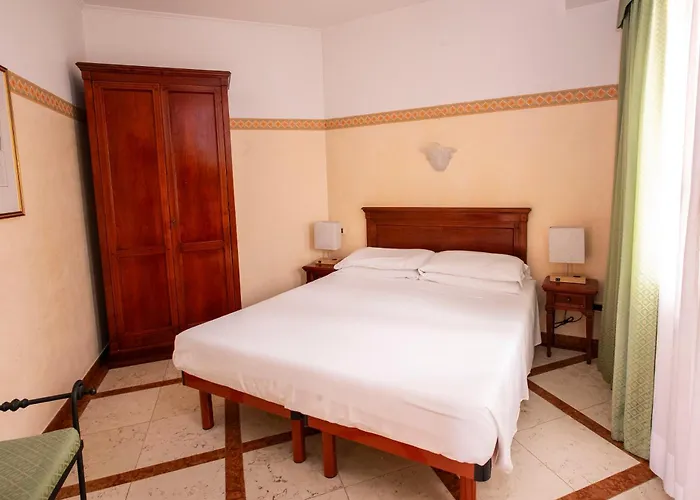 Russo Palace 4* Венеция-Лидо